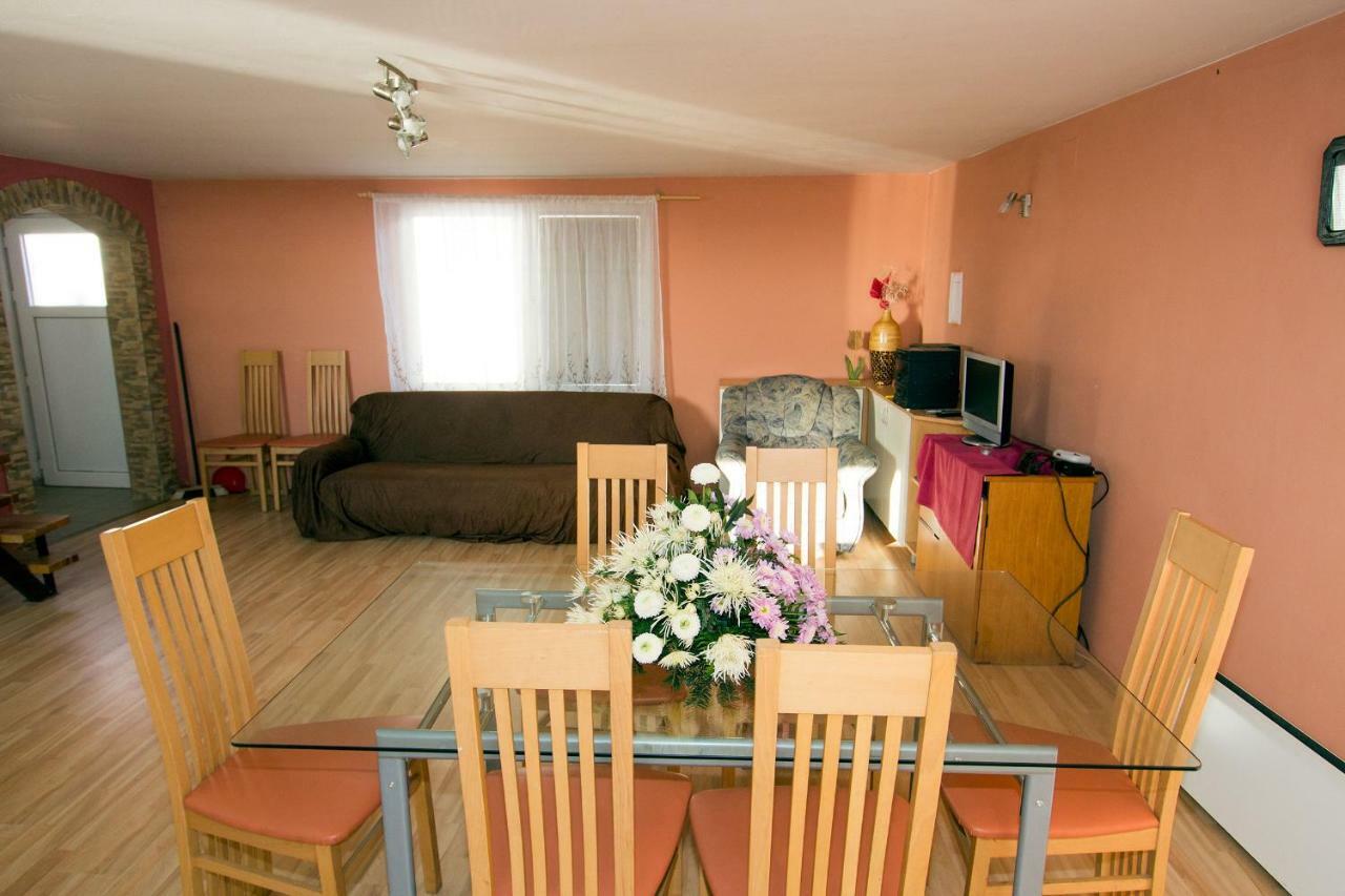 Janko Apartment *